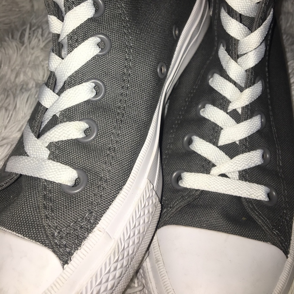 Grey high-top converse size 8, worn once.